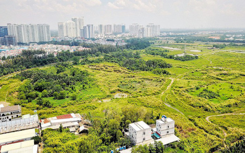Thành phố Hồ Chí Minh: Cảnh báo "bẫy giá" đất nền